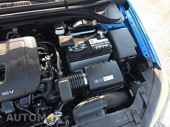 2017 Hyundai Elantra Value Edition Sedan – miniatura 25