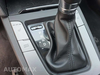 2017 Hyundai Elantra Value Edition Sedan – miniatura 31