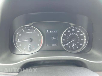 2017 Hyundai Elantra Value Edition Sedan – miniatura 9