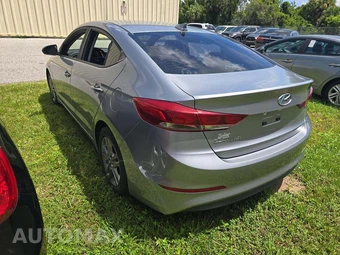 2017 Hyundai Elantra Value Edition Sedan - miniatura 2