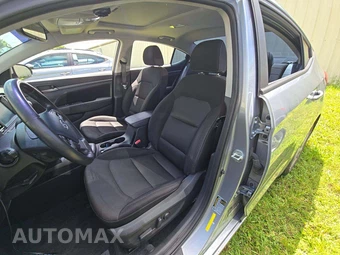 2017 Hyundai Elantra Value Edition Sedan - miniatura 6