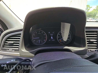 2017 Hyundai Elantra Value Edition Sedan - miniatura 9