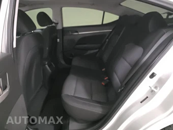 2017 Hyundai Elantra Value Edition Sedan - miniatura 13
