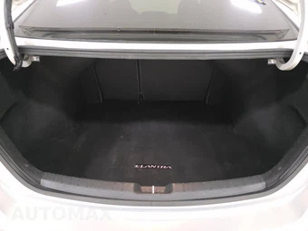 2017 Hyundai Elantra Value Edition Sedan - miniatura 16