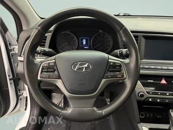 2017 Hyundai Elantra Value Edition Sedan - miniatura 12