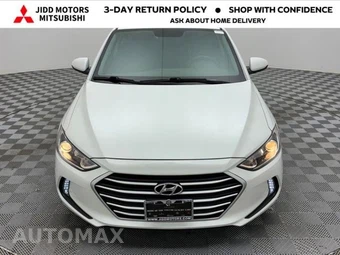 2017 Hyundai Elantra Value Edition Sedan - miniatura 2