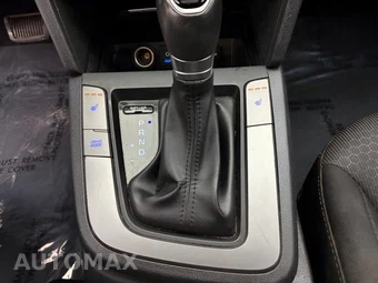 2017 Hyundai Elantra Value Edition Sedan - miniatura 22