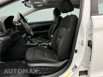 2017 Hyundai Elantra Value Edition Sedan - miniatura 7
