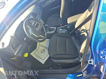 2017 Hyundai Elantra Value Edition Sedan – miniatura 7