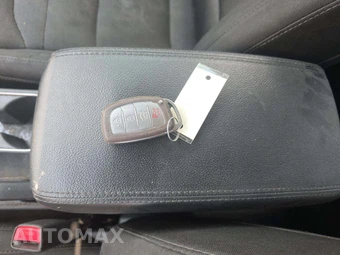 2017 Hyundai Elantra Value Edition Sedan - miniatura 5