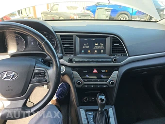 2017 Hyundai Elantra Value Edition Sedan – miniatura 11