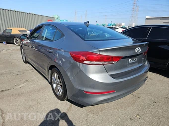 2017 Hyundai Elantra Value Edition Sedan – miniatura 6