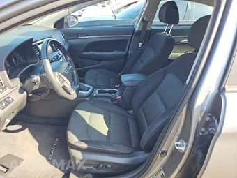 2017 Hyundai Elantra Value Edition Sedan – miniatura 7