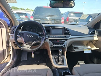 2017 Hyundai Elantra Value Edition Sedan – miniatura 11