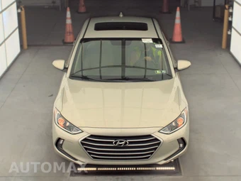 2017 Hyundai Elantra Value Edition Sedan – miniatura 2