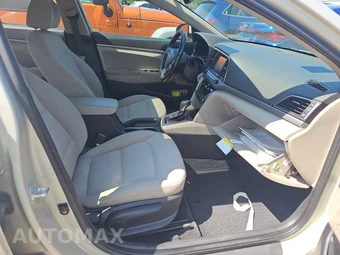 2017 Hyundai Elantra Value Edition Sedan – miniatura 8