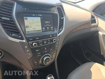 2017 Hyundai Santa Fe Limited Ultimate – miniatura 10