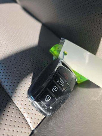 2017 Hyundai Santa Fe Limited Ultimate – miniatura 8