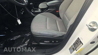 2017 Hyundai Santa Fe SE – miniatura 26