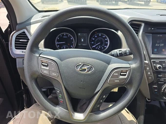2017 Hyundai Santa Fe SE – miniatura 10