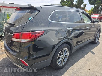 2017 Hyundai Santa Fe SE – miniatura 4
