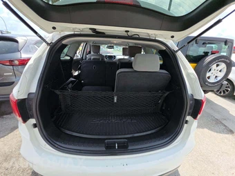 2017 Hyundai Santa Fe SE – miniatura 15