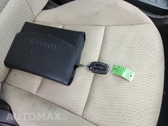 2017 Hyundai Santa Fe SE – miniatura 21
