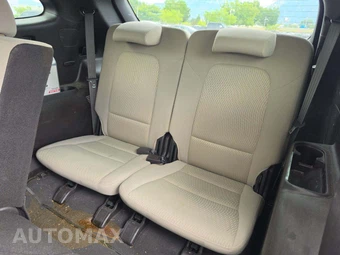 2017 Hyundai Santa Fe SE – miniatura 14