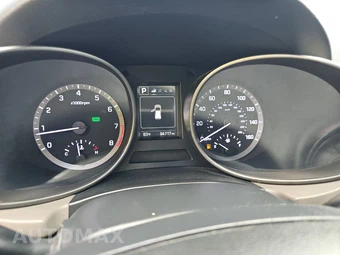 2017 Hyundai Santa Fe SE - miniatura 12