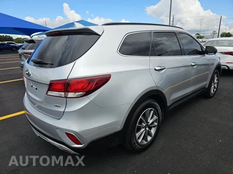2017 Hyundai Santa Fe SE - miniatura 4