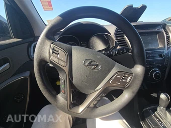 2017 Hyundai Santa Fe SE – miniatura 16