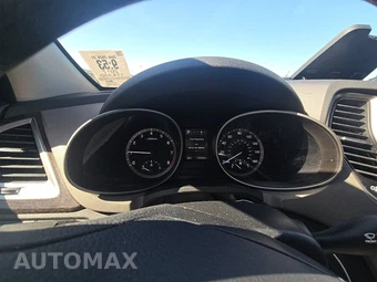 2017 Hyundai Santa Fe SE – miniatura 18