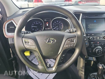 2017 Hyundai Santa Fe SE Ultimate - miniatura 10