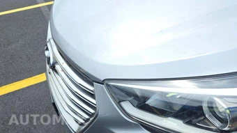 2017 Hyundai Santa Fe SE Ultimate – miniatura 23