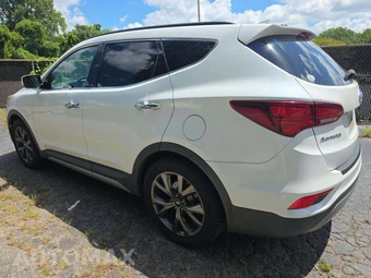 2017 Hyundai Santa Fe Sport 2.0T Ultimate - miniatura 2