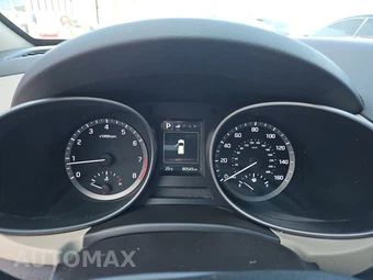 2017 Hyundai Santa Fe Sport – miniatura 12