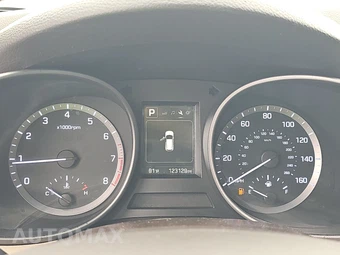 2017 Hyundai Santa Fe Sport – miniatura 12
