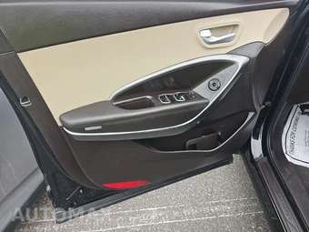 2017 Hyundai Santa Fe Sport – miniatura 9