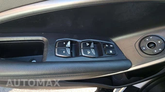 2017 Hyundai Santa Fe Sport - miniatura 24