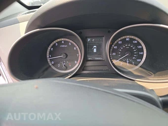 2017 Hyundai Santa Fe Sport – miniatura 9