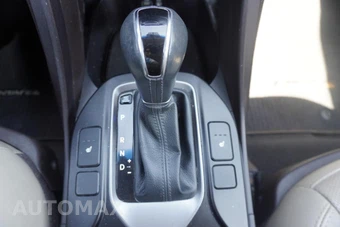 2017 Hyundai Santa Fe Sport - miniatura 32