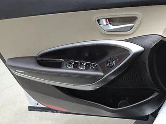 2017 Hyundai Santa Fe Sport - miniatura 9