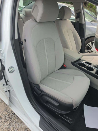 2017 Hyundai Sonata – miniatura 18