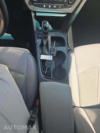 2017 Hyundai Sonata – miniatura 8