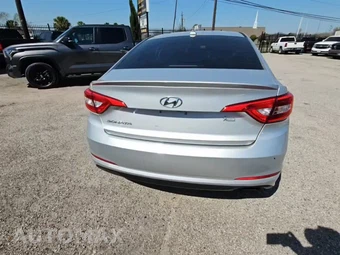 2017 Hyundai Sonata – miniatura 4