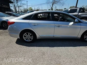 2017 Hyundai Sonata – miniatura 5