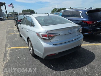 2017 Hyundai Sonata Hybrid SE – miniatura 6