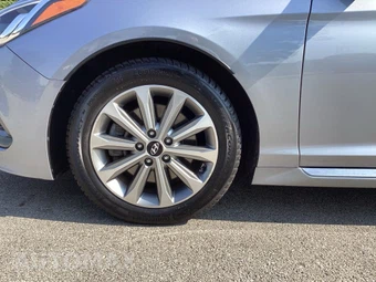 2017 Hyundai Sonata Limited - miniatura 4