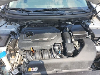 2017 Hyundai Sonata SE – miniatura 15