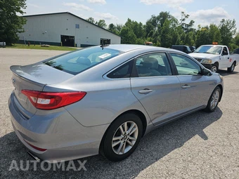 2017 Hyundai Sonata SE – miniatura 4